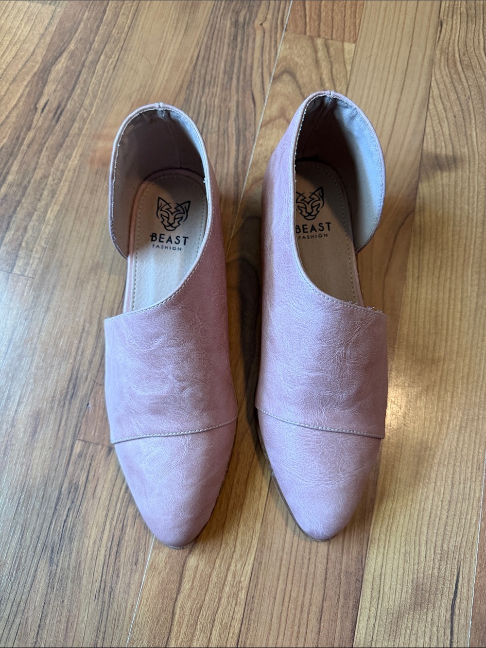 BEAST FASHION Women's Dusty Pink Pointed Slip-On Flats